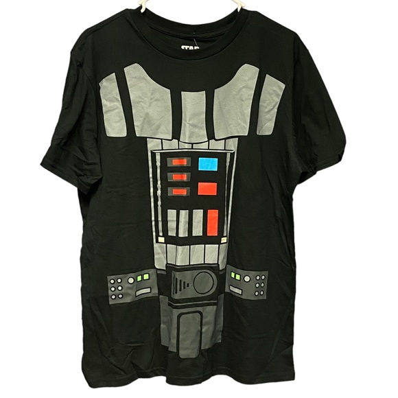 NWT Star Wars Dart Vader Disney Black short sleeve tee with removable cape - Picture 2 of 7
